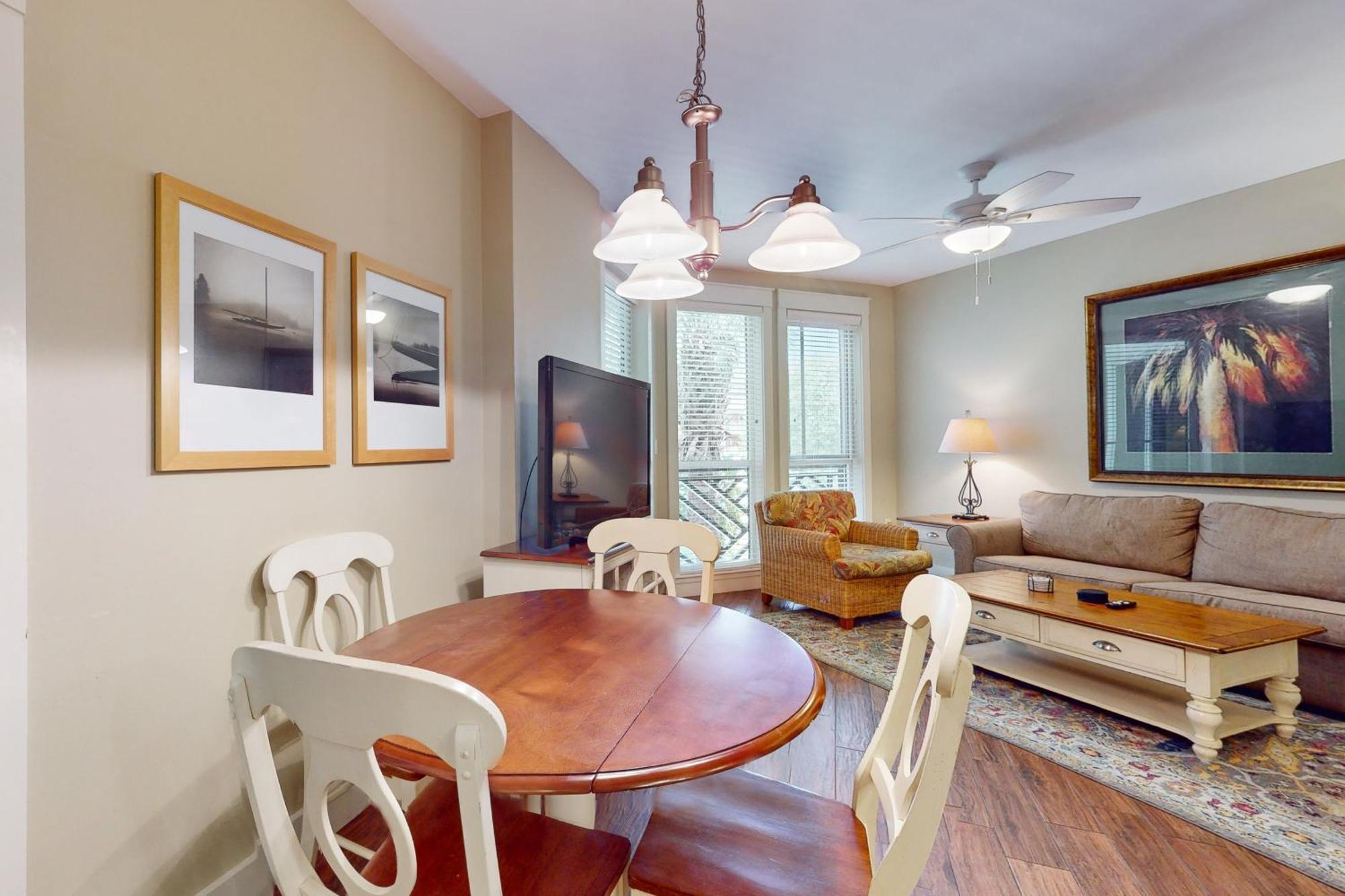 Апартаменти Baytowne Wharf - Pilot House #408 Дестін Екстер'єр фото